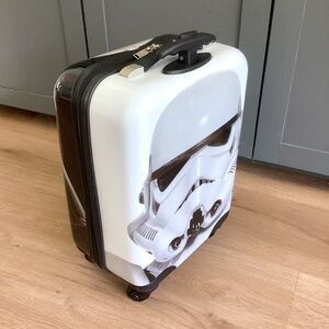 NEW Star Wars Storm Trooper Hard Sided BLACK AND WHITE Wheeled Luggage 18” kids